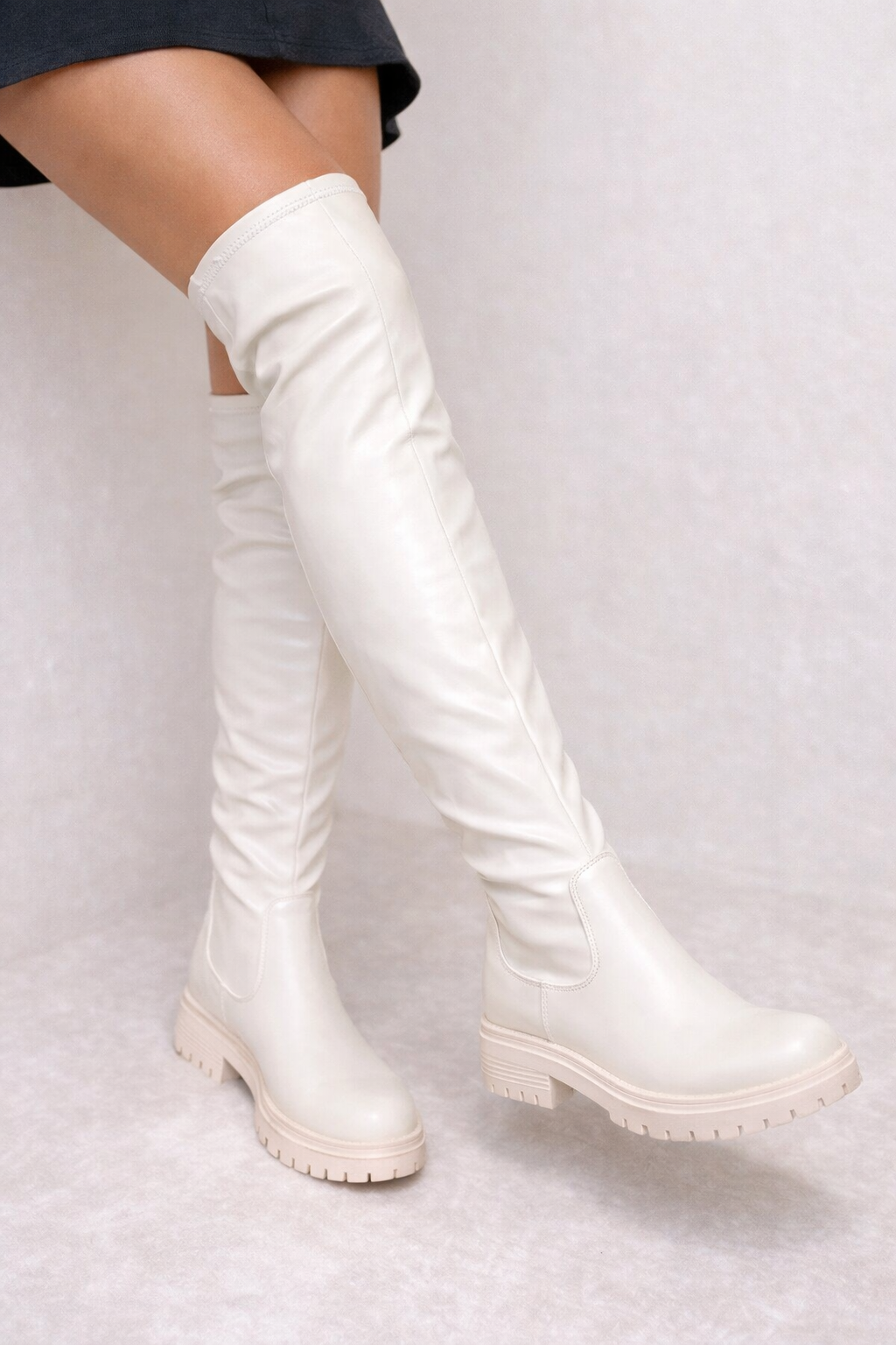 BOTA LONDON OVER THE KNEE