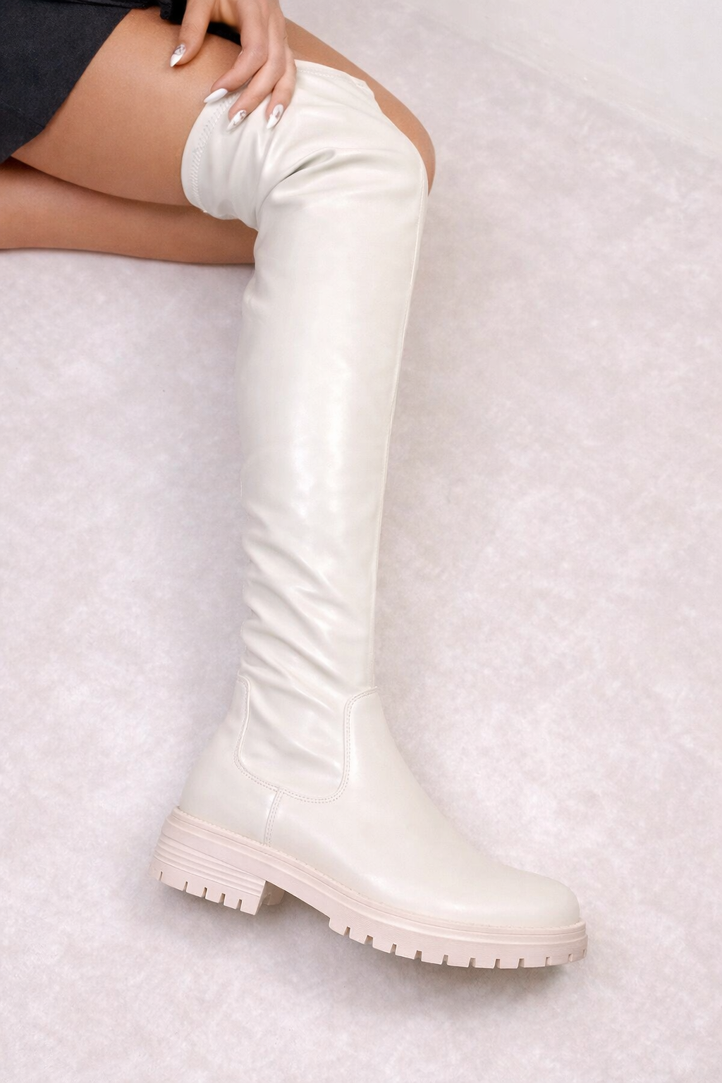 BOTA LONDON OVER THE KNEE